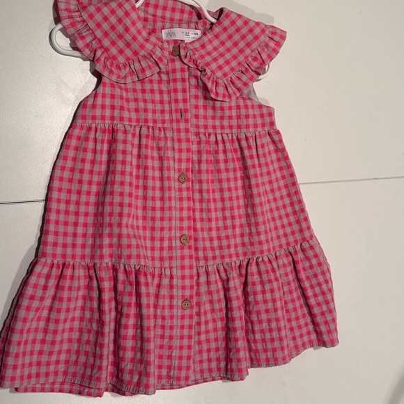 Pink dress for easter time - Picture 3 of 3